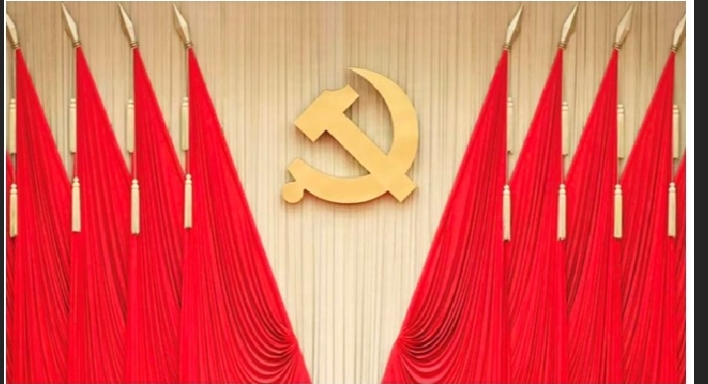 Le Comité central du PCC adopte une décision sur l’approfondissement plus poussé de la réforme sur tous les plans